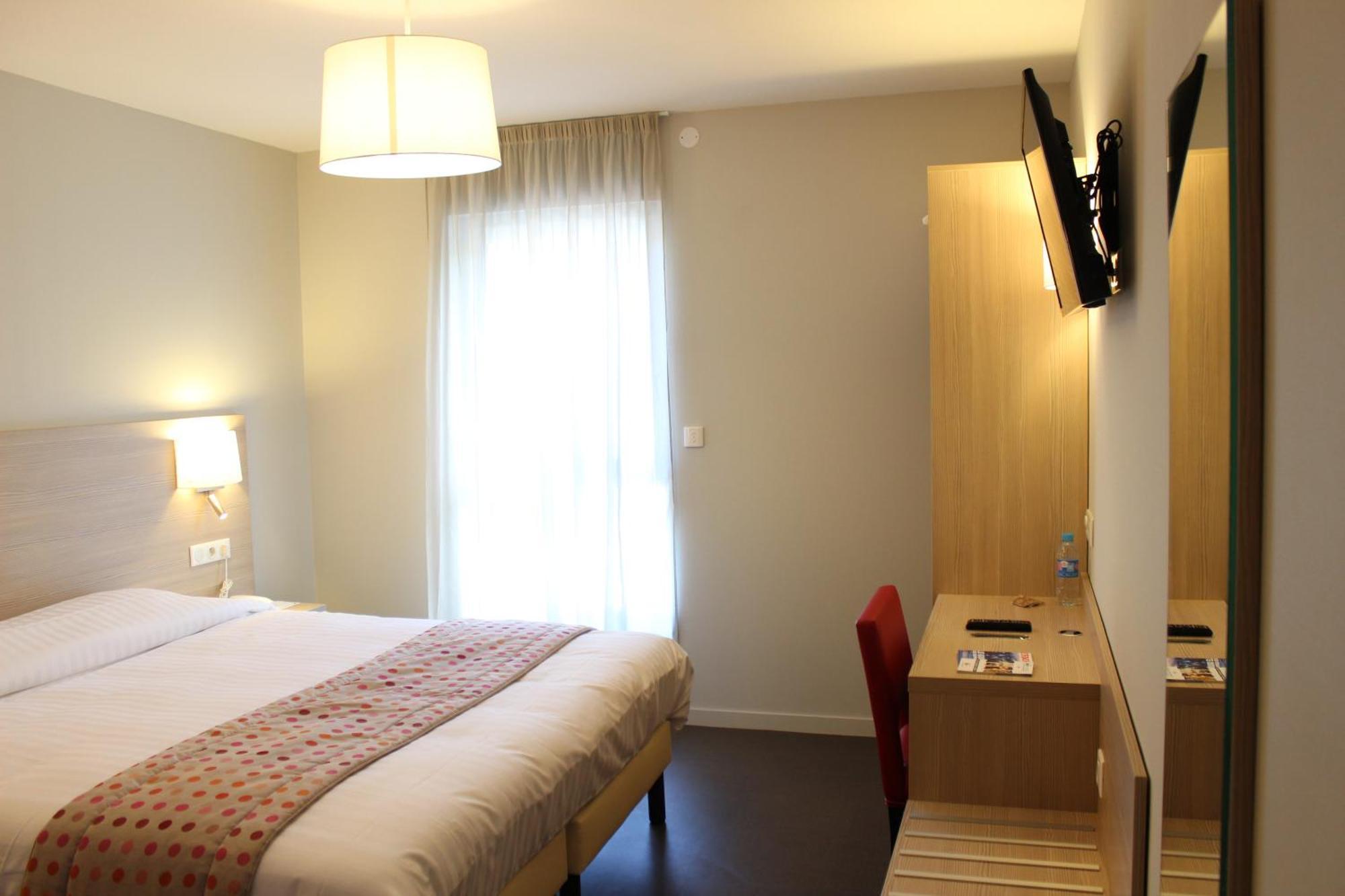 Brit Hotel Brive La Gaillarde - Restaurant La Limousine Malemort Zewnętrze zdjęcie