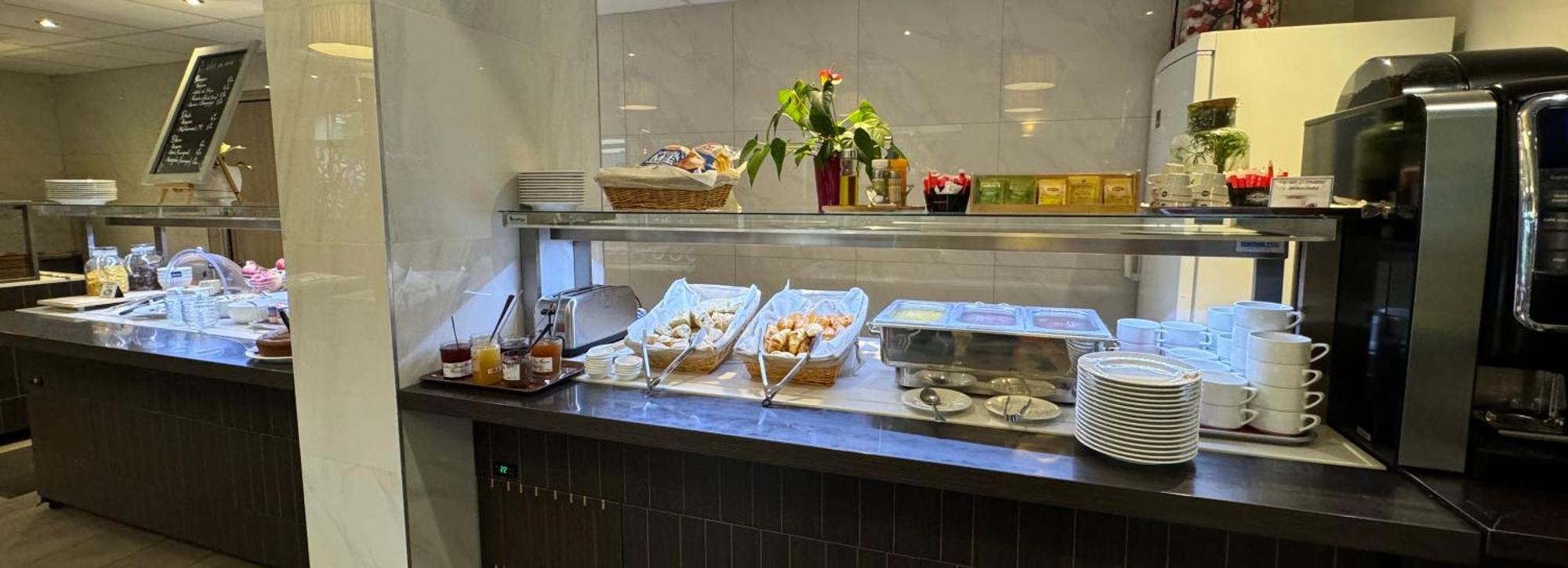 Brit Hotel Brive La Gaillarde - Restaurant La Limousine Malemort Zewnętrze zdjęcie