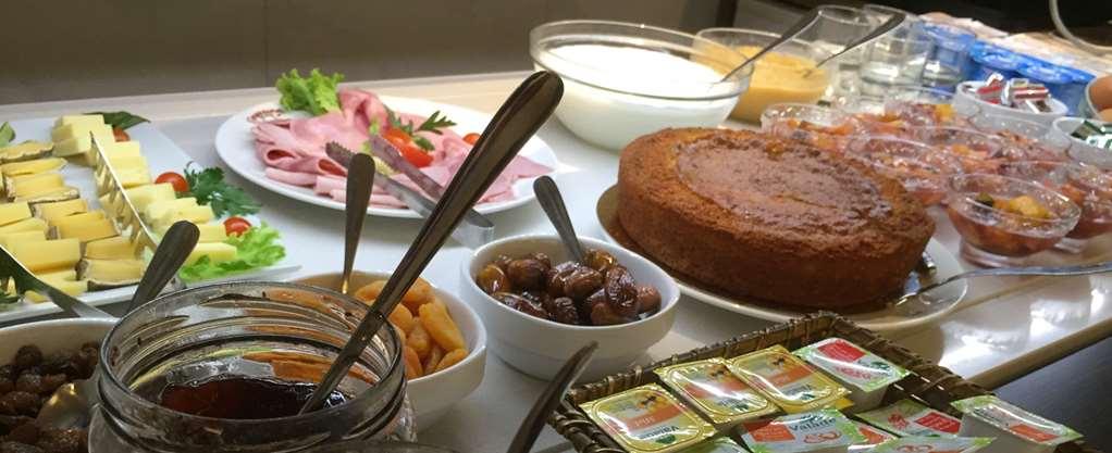 Brit Hotel Brive La Gaillarde - Restaurant La Limousine Malemort Restauracja zdjęcie